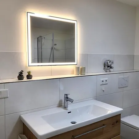 58 Im Haus Anna Lägenhet Böhl